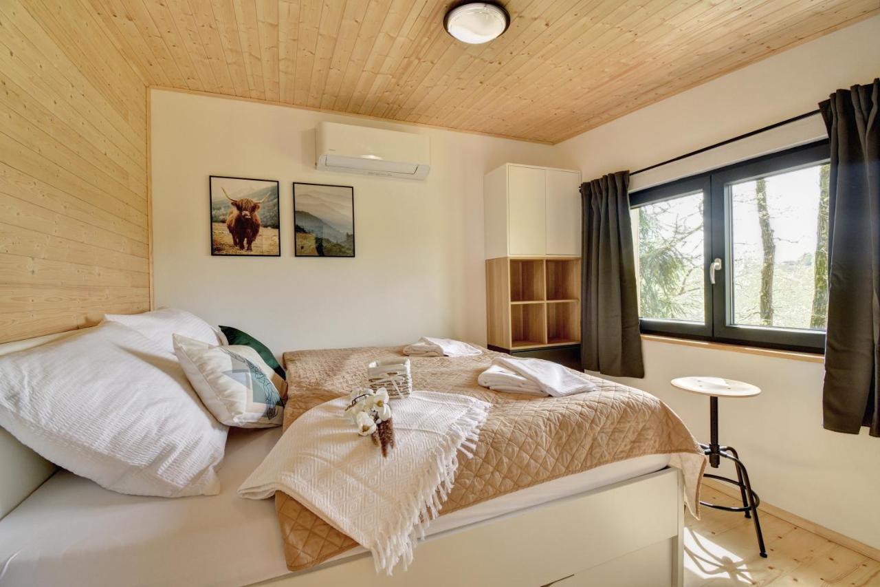 Riverside Cabin Doudleby エクステリア 写真
